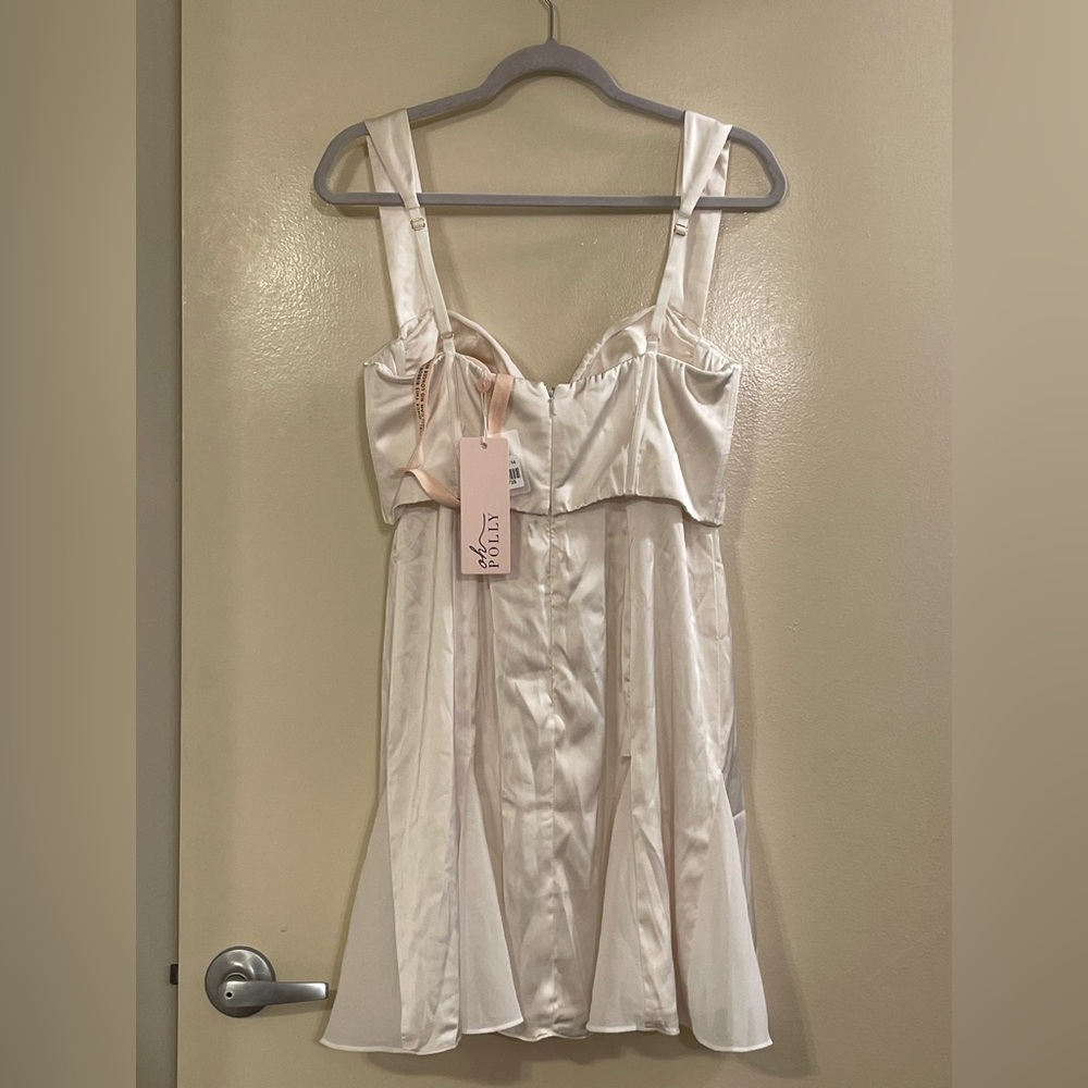 NWT Oh Polly White Mini Dress - Picture 6 of 10
